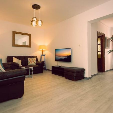 Alhaurin Old Town, Casa Flamingo, 2 Bed Apartment Альхаурин-эль-Гранде Экстерьер фото